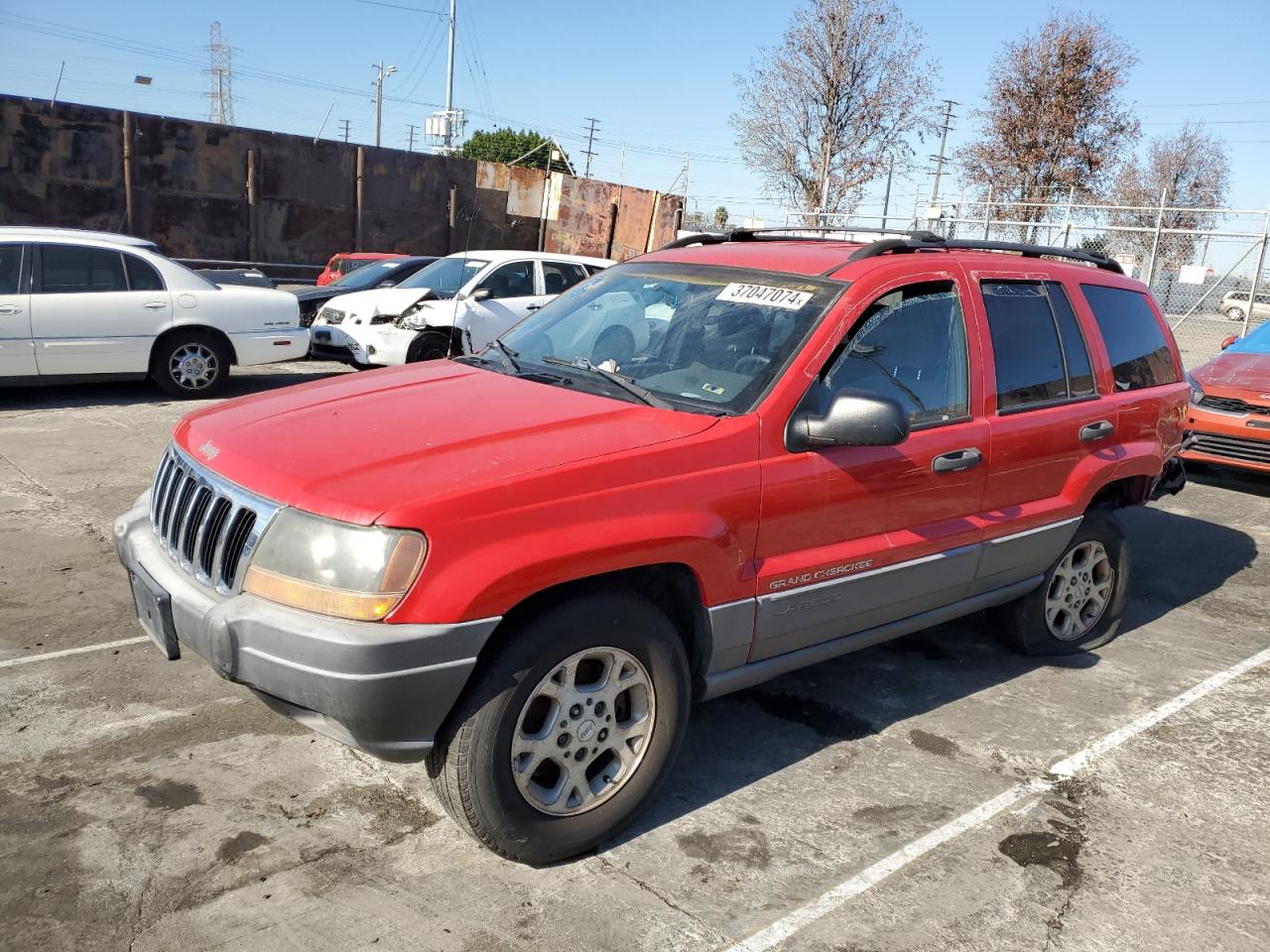 Obraz 1 z 2001 JEEP GRAND CHEROKEE LAREDO 2001 z VIN 1J4GX48S01C542815