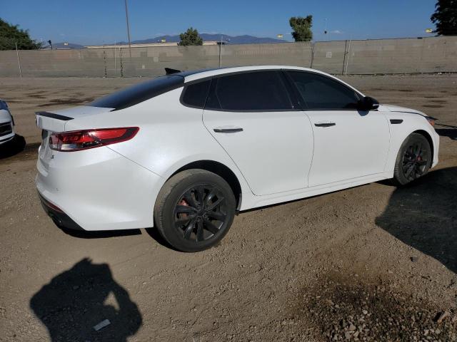 Obraz 3 z 2018 KIA OPTIMA LX 2018 z VIN 5XXGT4L30JG241690