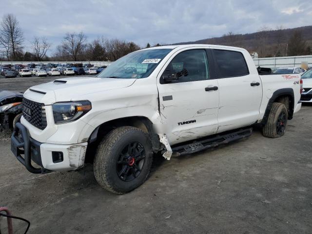 Изображение 2020 TOYOTA TUNDRA CREWMAX SR5 2020