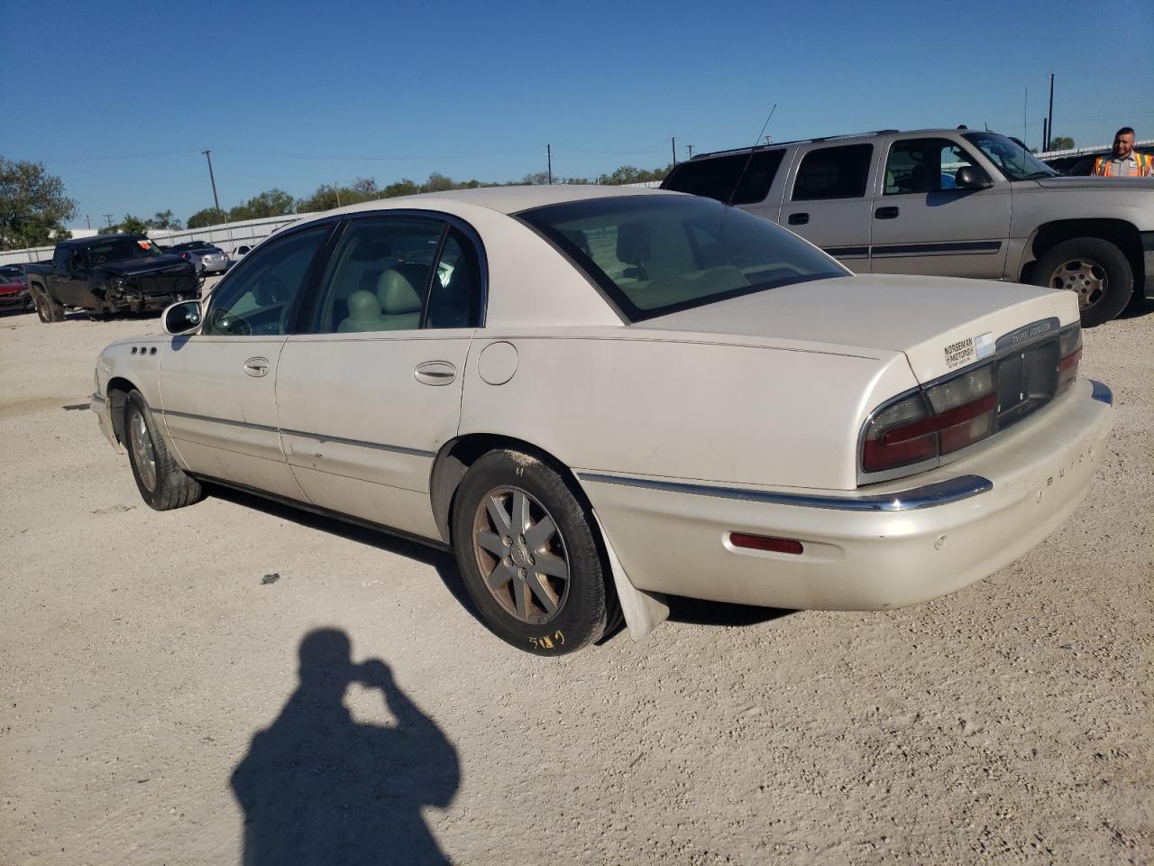 Image 2 of 2005 BUICK PARK AVENUE  2005 with VIN 1G4CW54KX54103460