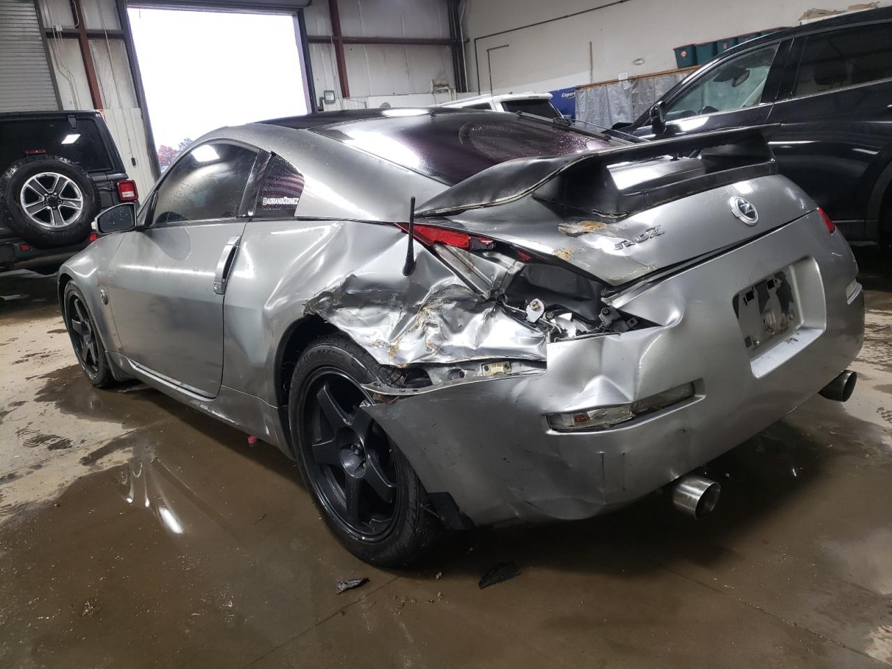 Изображение 2 2004 NISSAN 350Z COUPE 2004 с VIN JN1AZ34D94T163696