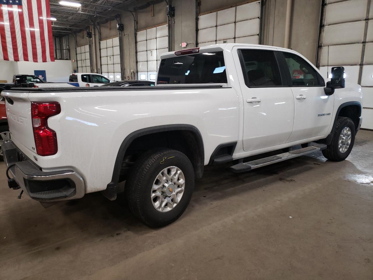 Obraz 3 z 2023 CHEVROLET SILVERADO K3500 LT 2023 z VIN 2GC4YTE76P1712626