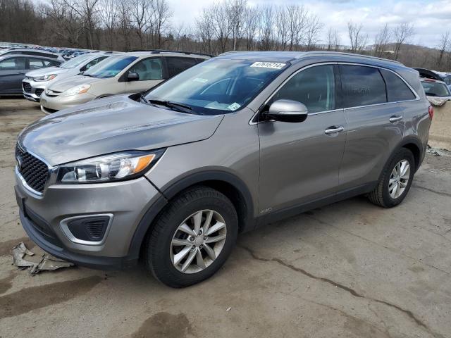 Image 1 of 2016 KIA SORENTO LX 2016 with VIN 5XYPGDA3XGG105384