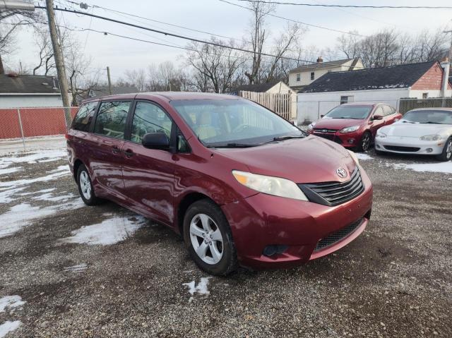 Image 1 of Toyota Sienna Base 2011 with VIN 5TDKA3DC5BS001849