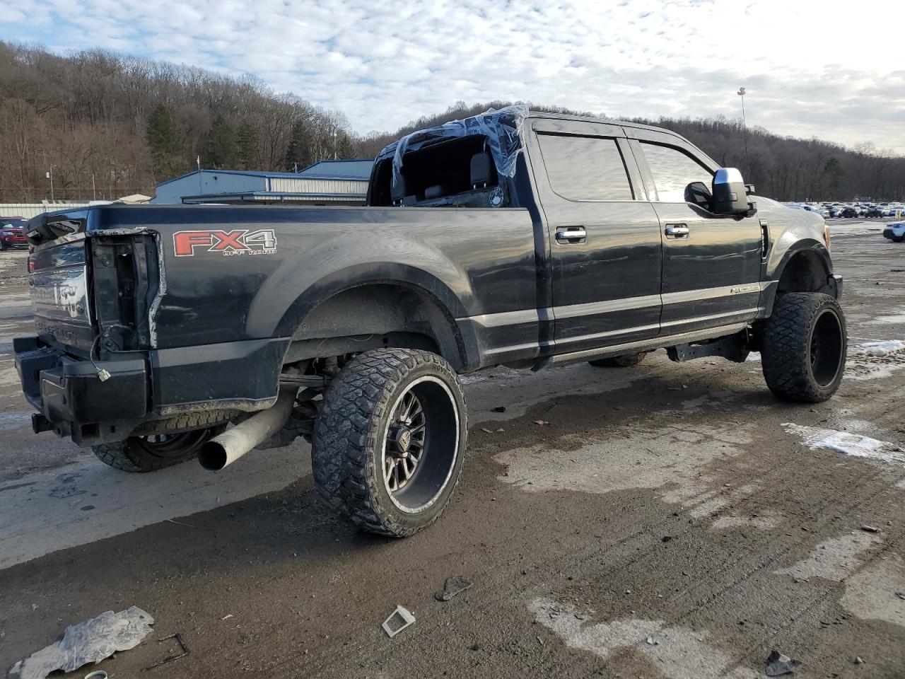 Image 3 of 2018 FORD F250 SUPER DUTY 2018 with VIN 1FT7W2BT3JEB68123