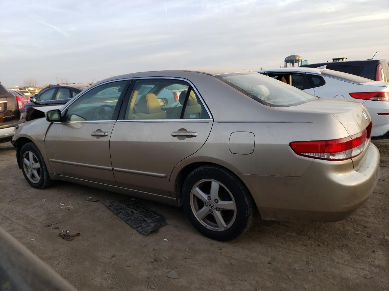 Obraz 2 z 2004 HONDA ACCORD EX 2004 z VIN 1HGCM56684A117370