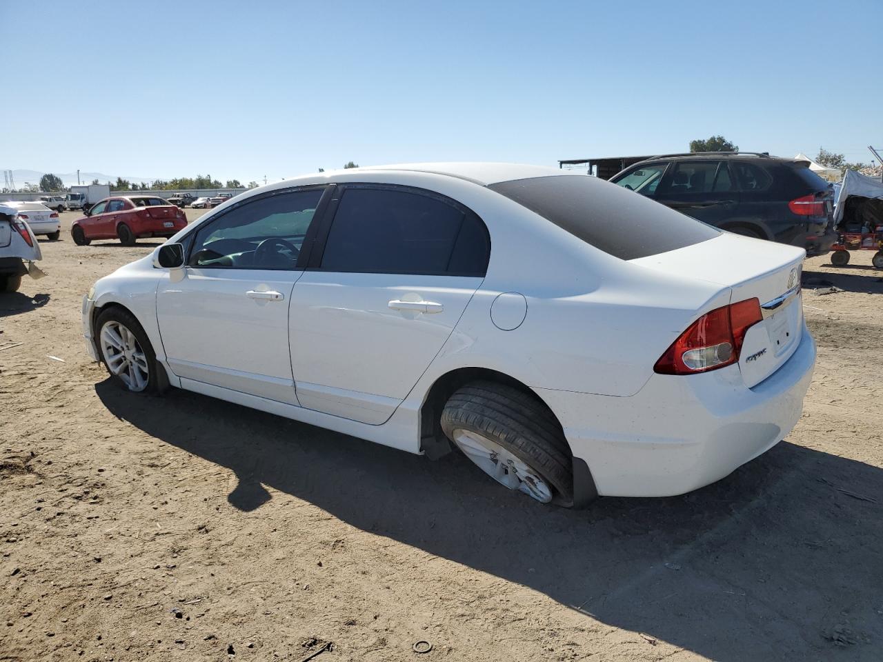 Изображение 2 2011 HONDA CIVIC LX 2011 с VIN 19XFA1F52BE006909