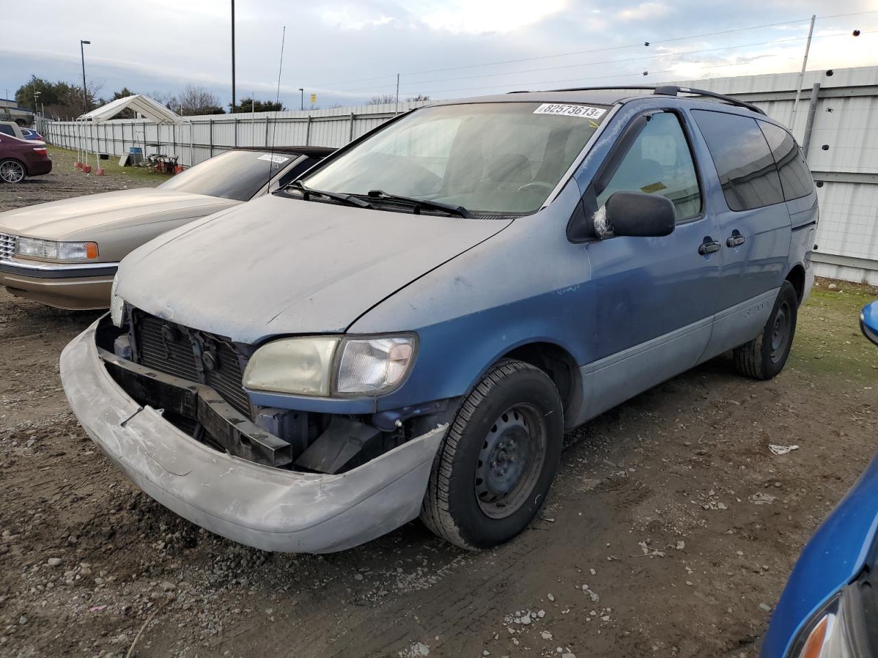 Изображение 1998 TOYOTA SIENNA LE 1998