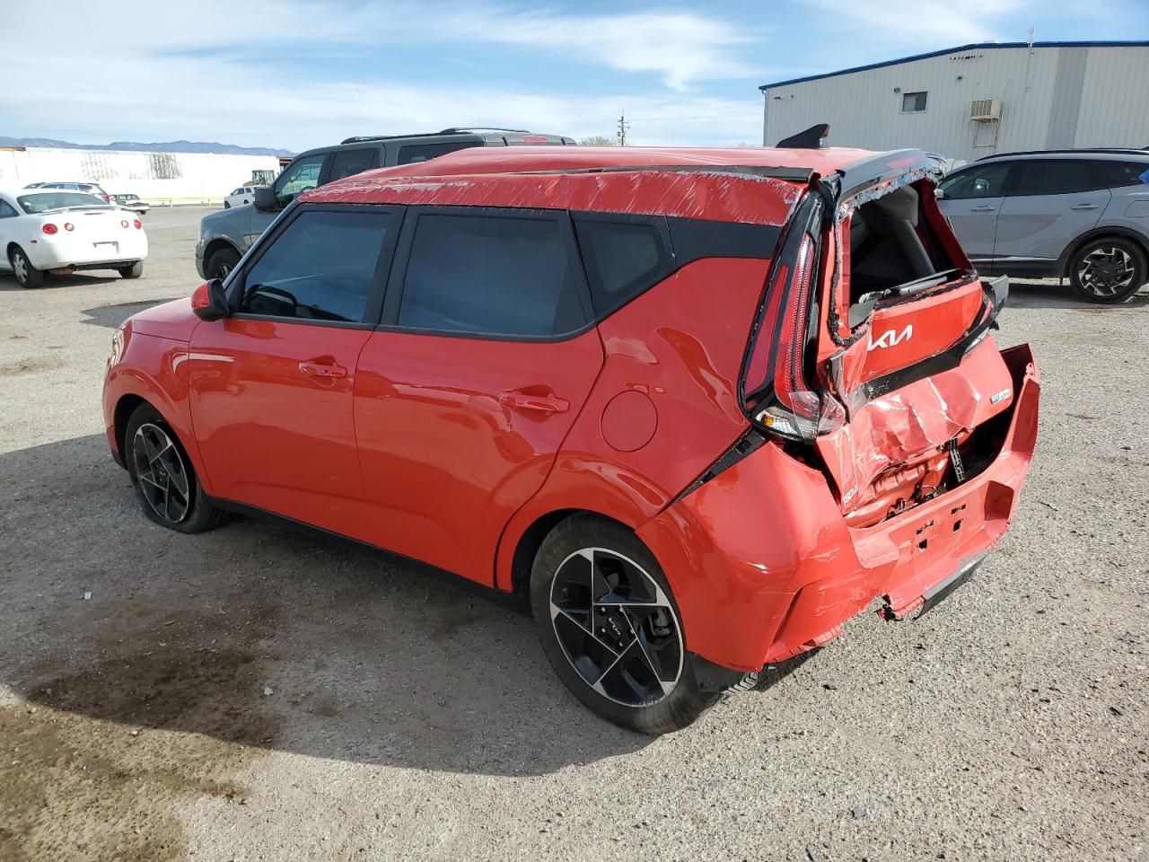 Obraz 2 z 2023 KIA SOUL EX 2023 z VIN KNDJ33AU0P7197381