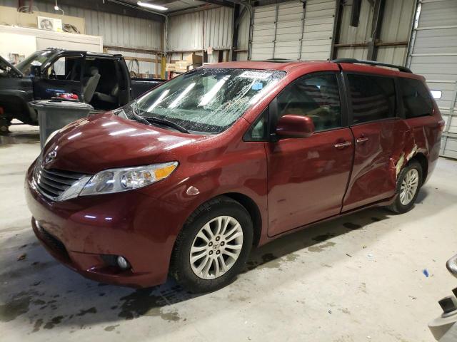 2016 TOYOTA SIENNA XLE 2016 image