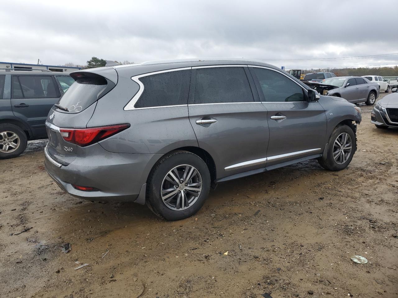 Obraz 3 z 2019 INFINITI QX60 LUXE 2019 z VIN 5N1DL0MN4KC561975