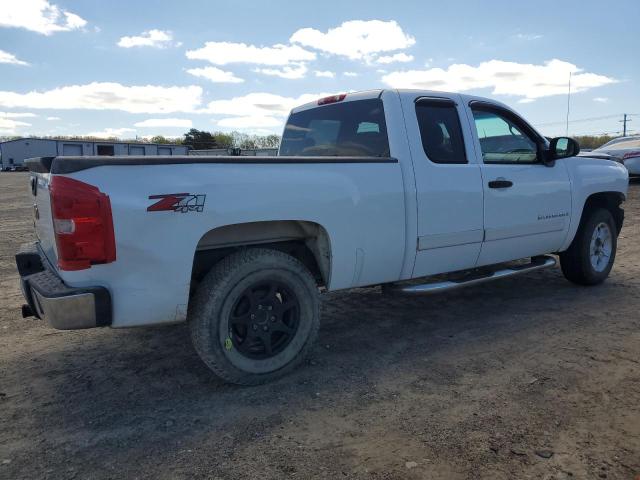 Obraz 3 z 2007 CHEVROLET SILVERADO K1500 2007 z VIN 1GCEK19027Z566188