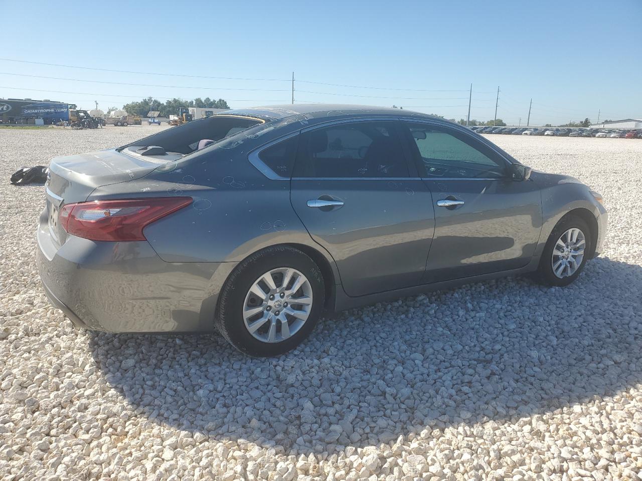 Image 3 of 2018 NISSAN ALTIMA 2.5 2018 with VIN 1N4AL3AP1JC116192