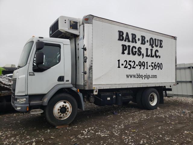 Image 2 of 2017 KENWORTH K270/K370  2017 with VIN 3BKJHM6X8HF581470