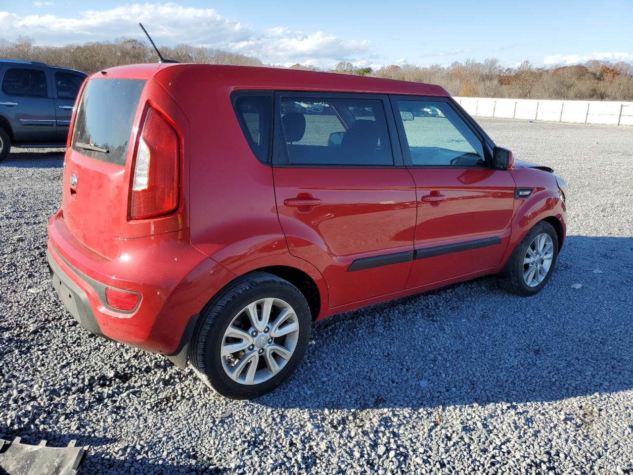 Изображение 3 2013 KIA SOUL  2013 с VIN KNDJT2A52D7614885