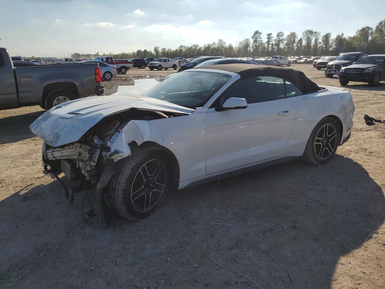 Obraz 1 z 2020 FORD MUSTANG  2020 z VIN 1FATP8UH5L5120705