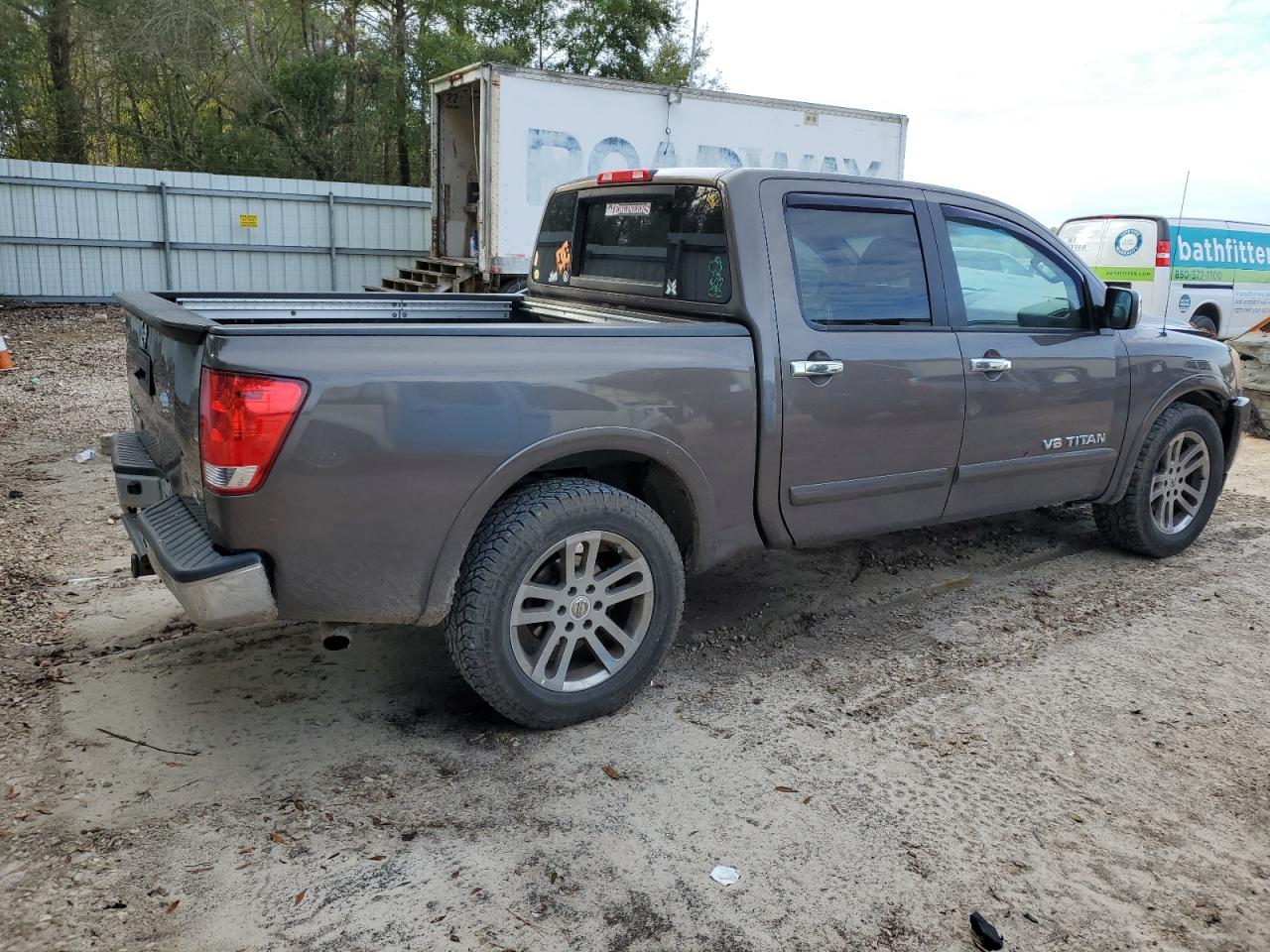 Image 3 of 2014 NISSAN TITAN S 2014 with VIN 1N6AA0ED4EN500487
