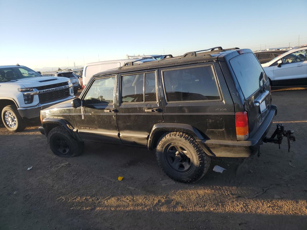 Изображение 2 2001 JEEP CHEROKEE SPORT 2001 с VIN 1J4FF48S21L579248