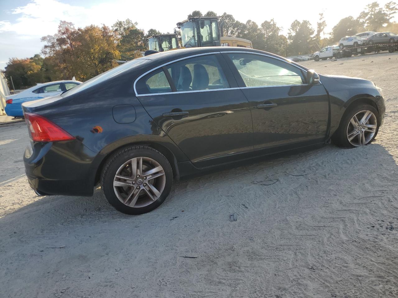 Image 3 of 2014 VOLVO S60 T5 2014 with VIN YV1612FS0E1296337