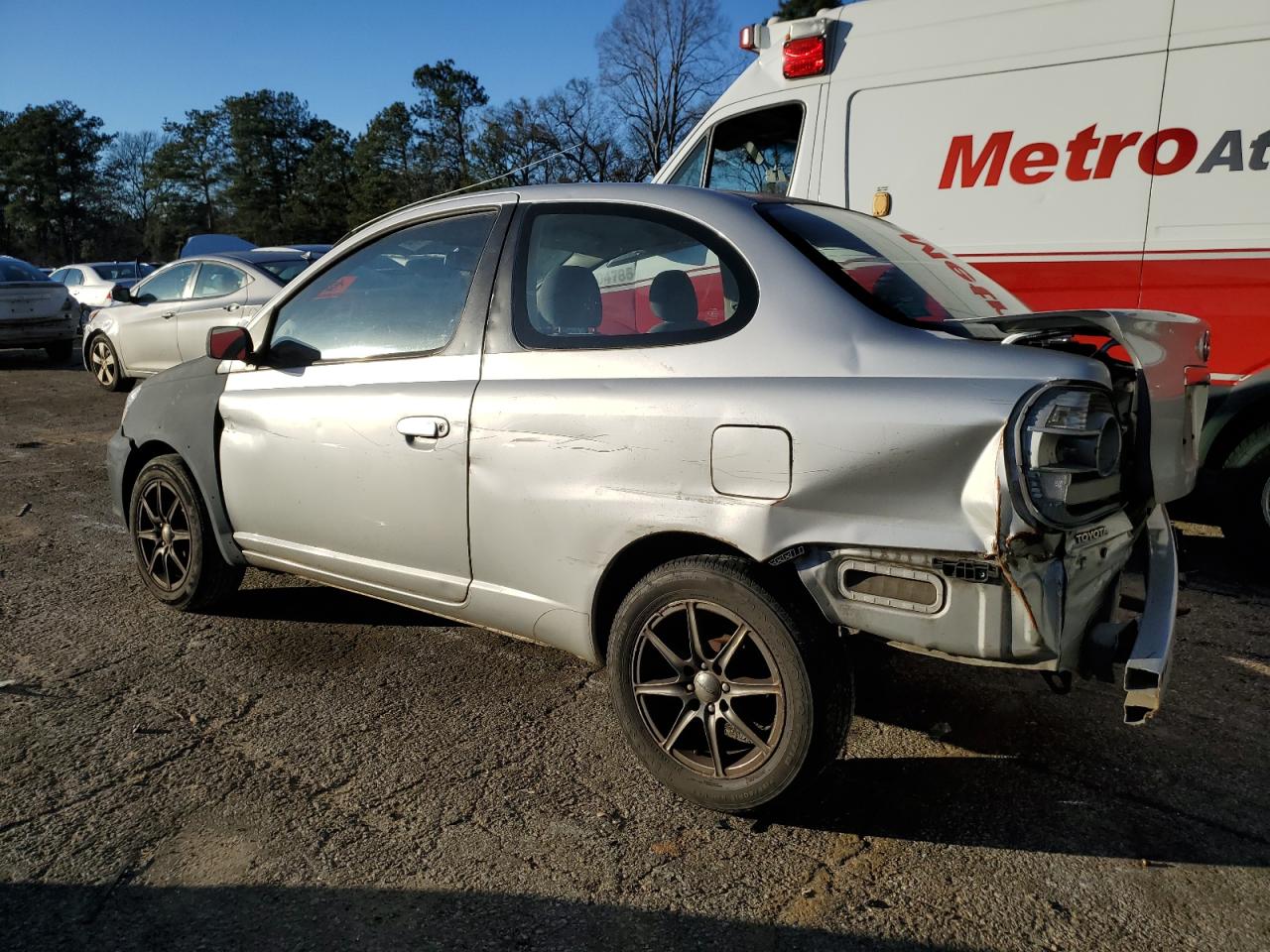 Image 2 of 2003 TOYOTA ECHO  2003 with VIN JTDAT123730269562