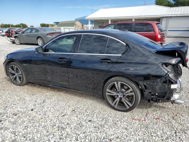 Obraz 2 z 2022 BMW 330E  2022 z VIN 3MW5P7J00N8C64306