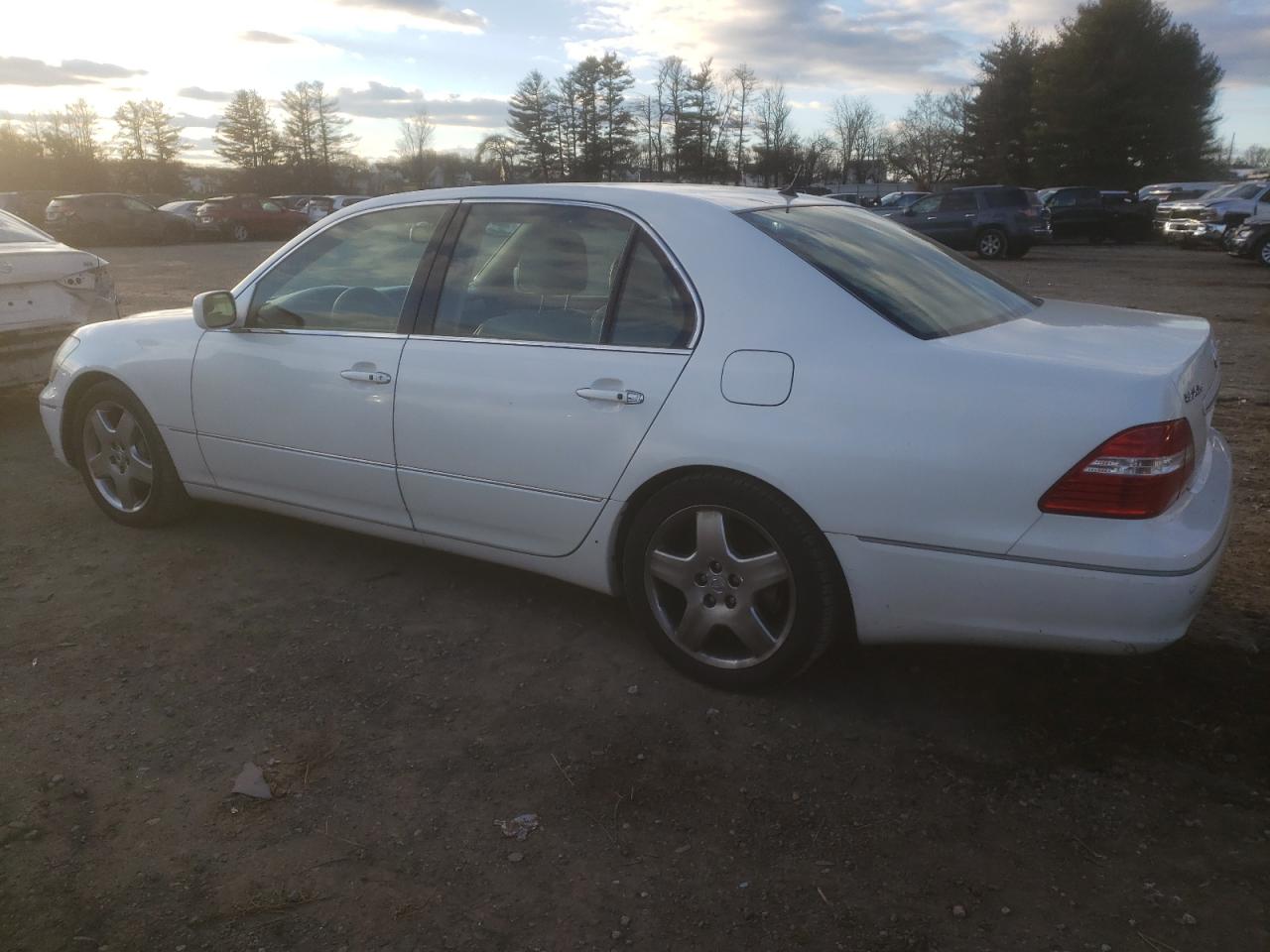 Obraz 2 z 2005 LEXUS LS 430 2005 z VIN JTHBN36F055028364
