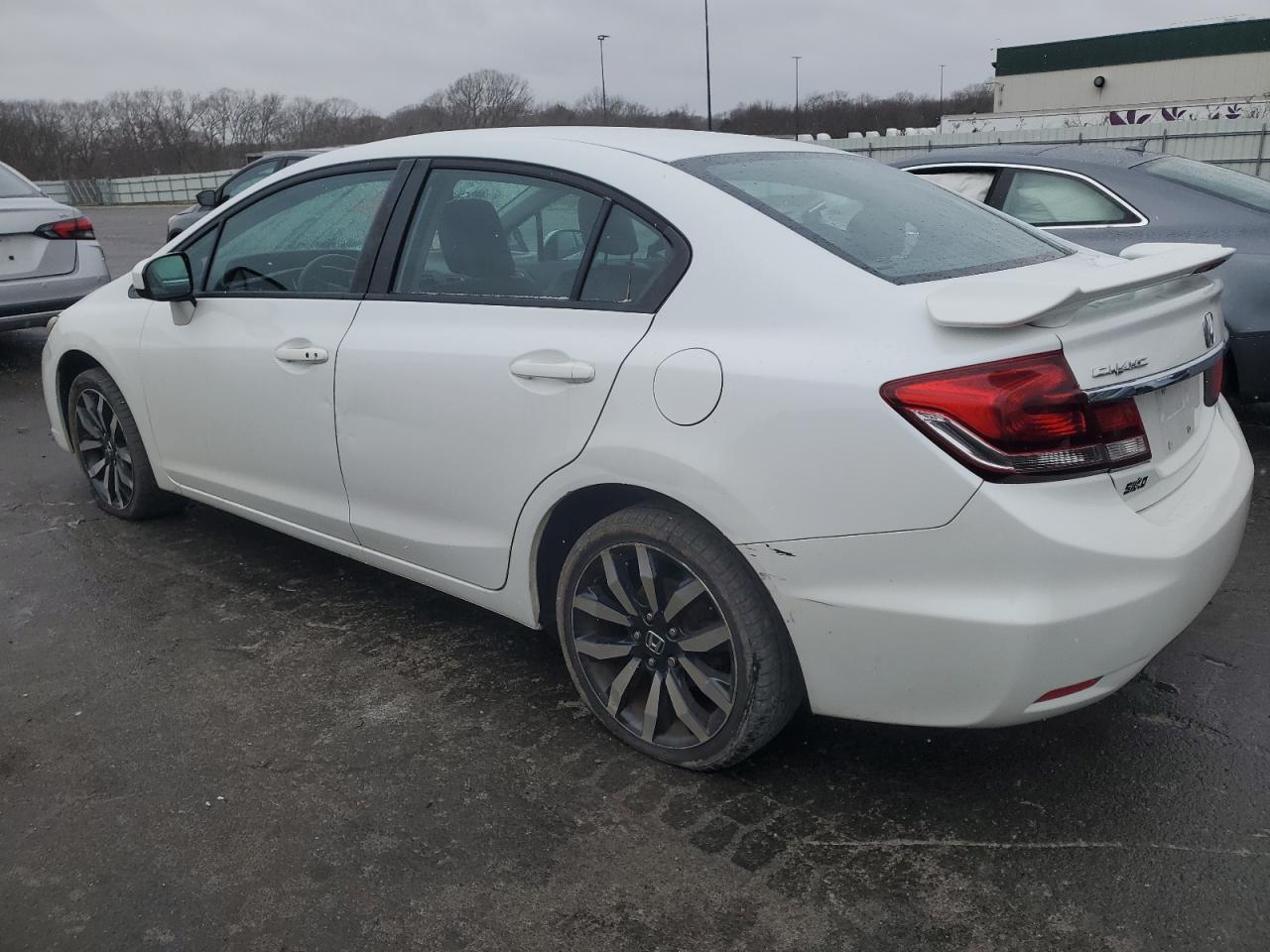 Image 2 of 2014 HONDA CIVIC EXL 2014 with VIN 19XFB2F90EE274304