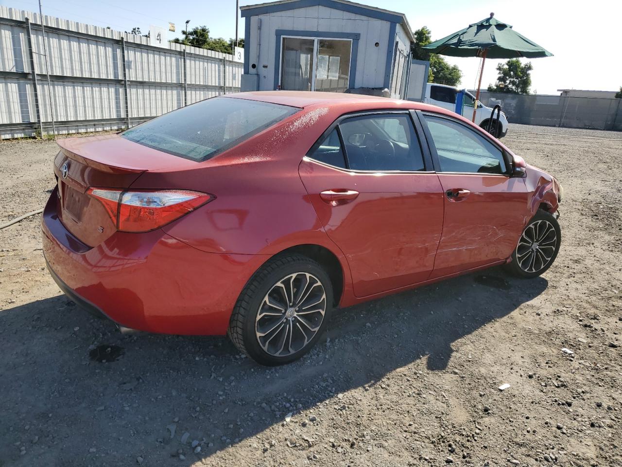 Image 3 of 2016 TOYOTA COROLLA L 2016 with VIN 5YFBURHE9GP438582