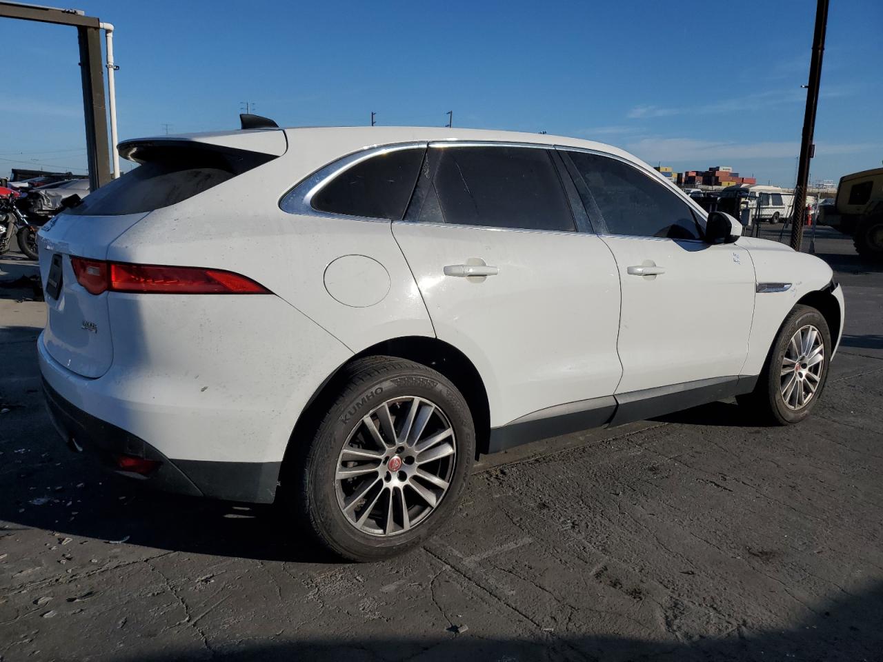 Изображение 3 2020 JAGUAR F-PACE PRESTIGE 2020 с VIN SADCK2GXXLA638572