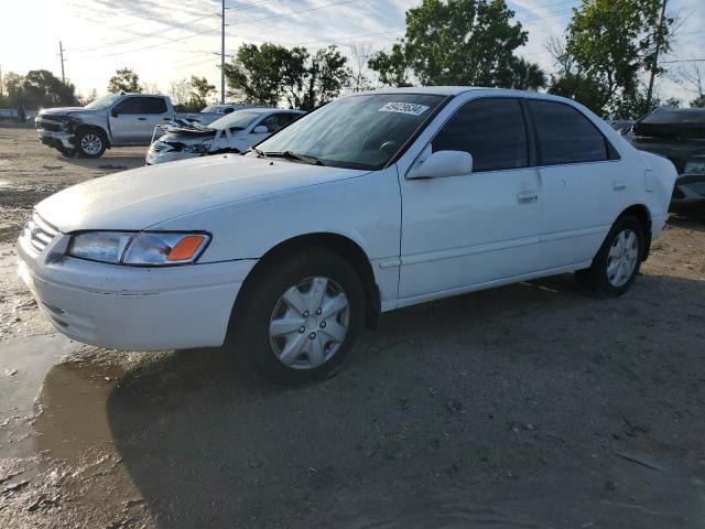 Obraz 1 z 1998 TOYOTA CAMRY LE 1998 z VIN JT2BF28K0W0113893