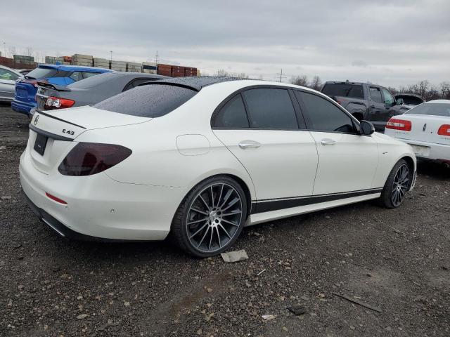 Obraz 3 z 2018 MERCEDES-BENZ E 43 4MATIC AMG 2018 z VIN WDDZF6EB2JA482975