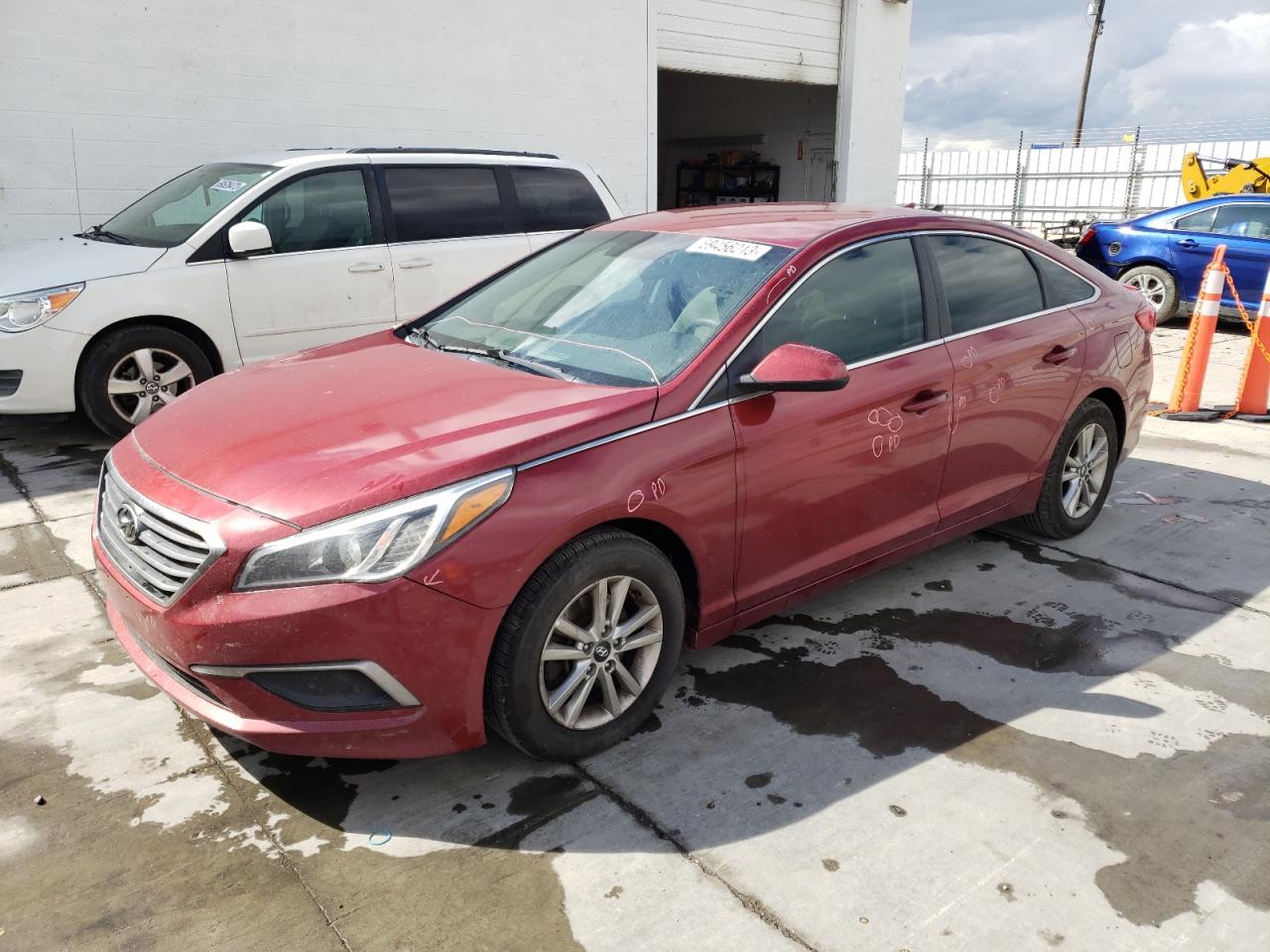 Image 1 of 2016 HYUNDAI SONATA SE 2016 with VIN 5NPE24AF0GH359369