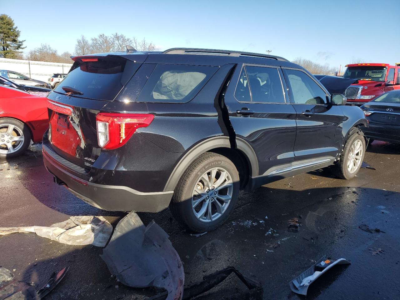 Image 3 of 2023 FORD EXPLORER XLT 2023 with VIN 1FMSK8DH5PGA22297