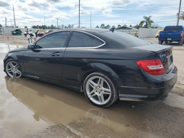 Image 2 of 2013 MERCEDES-BENZ C 250 2013 with VIN WDDGJ4HB4DF964568