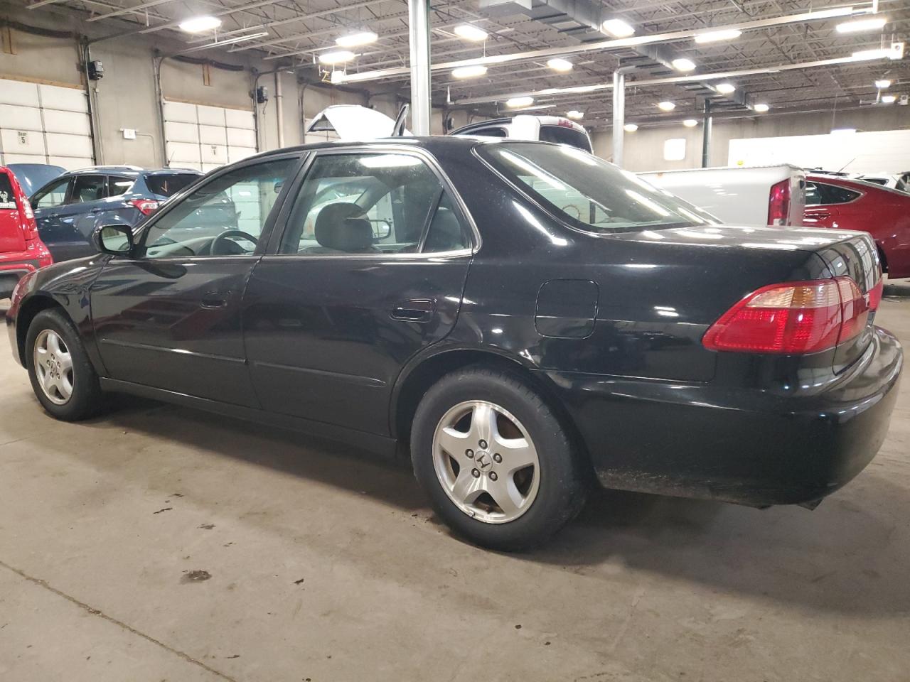 Image 2 of 1999 HONDA ACCORD EX 1999 with VIN 1HGCG1659XA045669