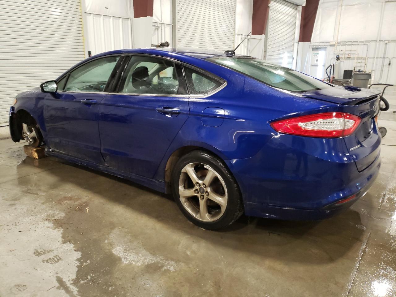 Image 2 of 2013 FORD FUSION SE 2013 with VIN 3FA6P0HR5DR344217
