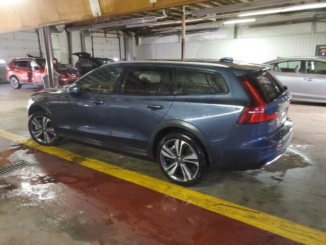 Изображение 2 2023 VOLVO V60 CROSS COUNTRY PLUS 2023 с VIN YV4L12WZ5P2106404