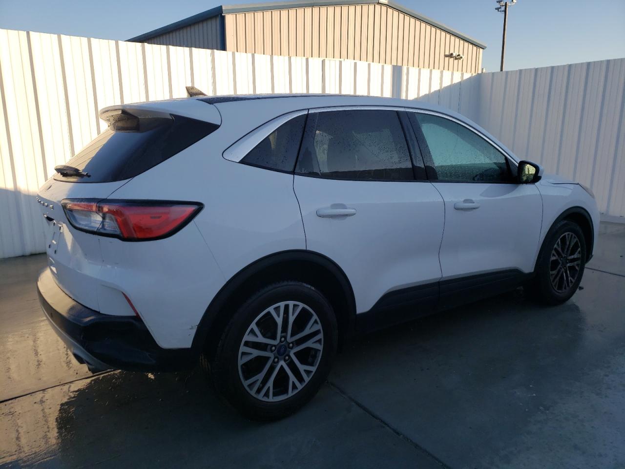 Image 3 of 2022 FORD ESCAPE SEL 2022 with VIN 1FMCU0H60NUA65226