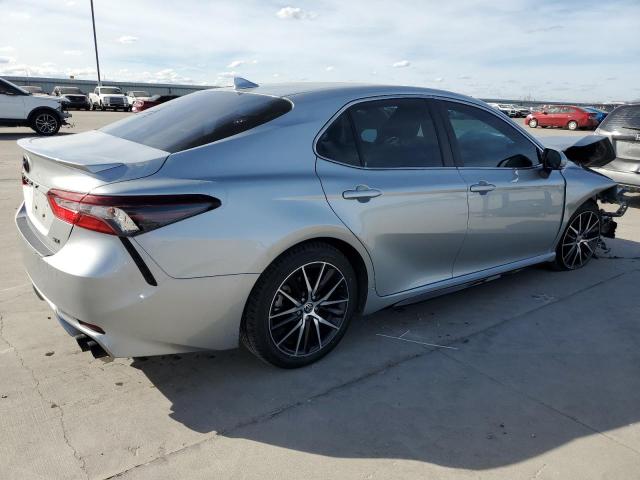 Obraz 3 z 2022 TOYOTA CAMRY SE 2022 z VIN 4T1G11AK6NU054657