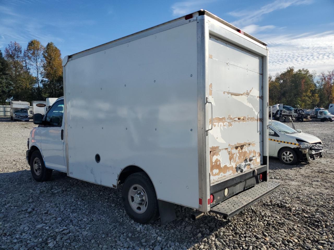 Image 2 of 2012 CHEVROLET EXPRESS G3500  2012 with VIN 1GB0G2BA0C1113639