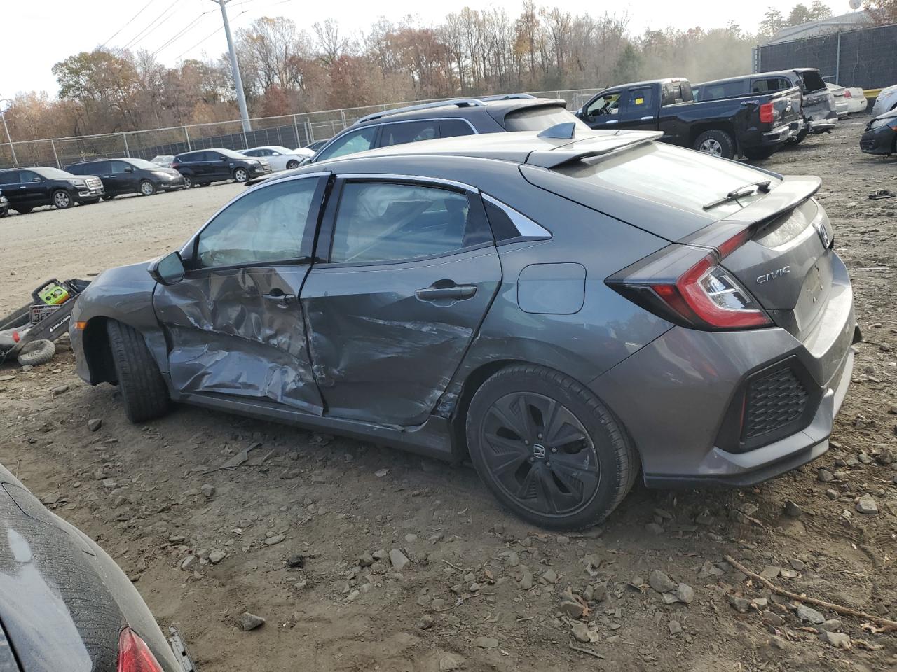 Image 2 of 2019 HONDA CIVIC EX 2019 with VIN SHHFK7H65KU411712