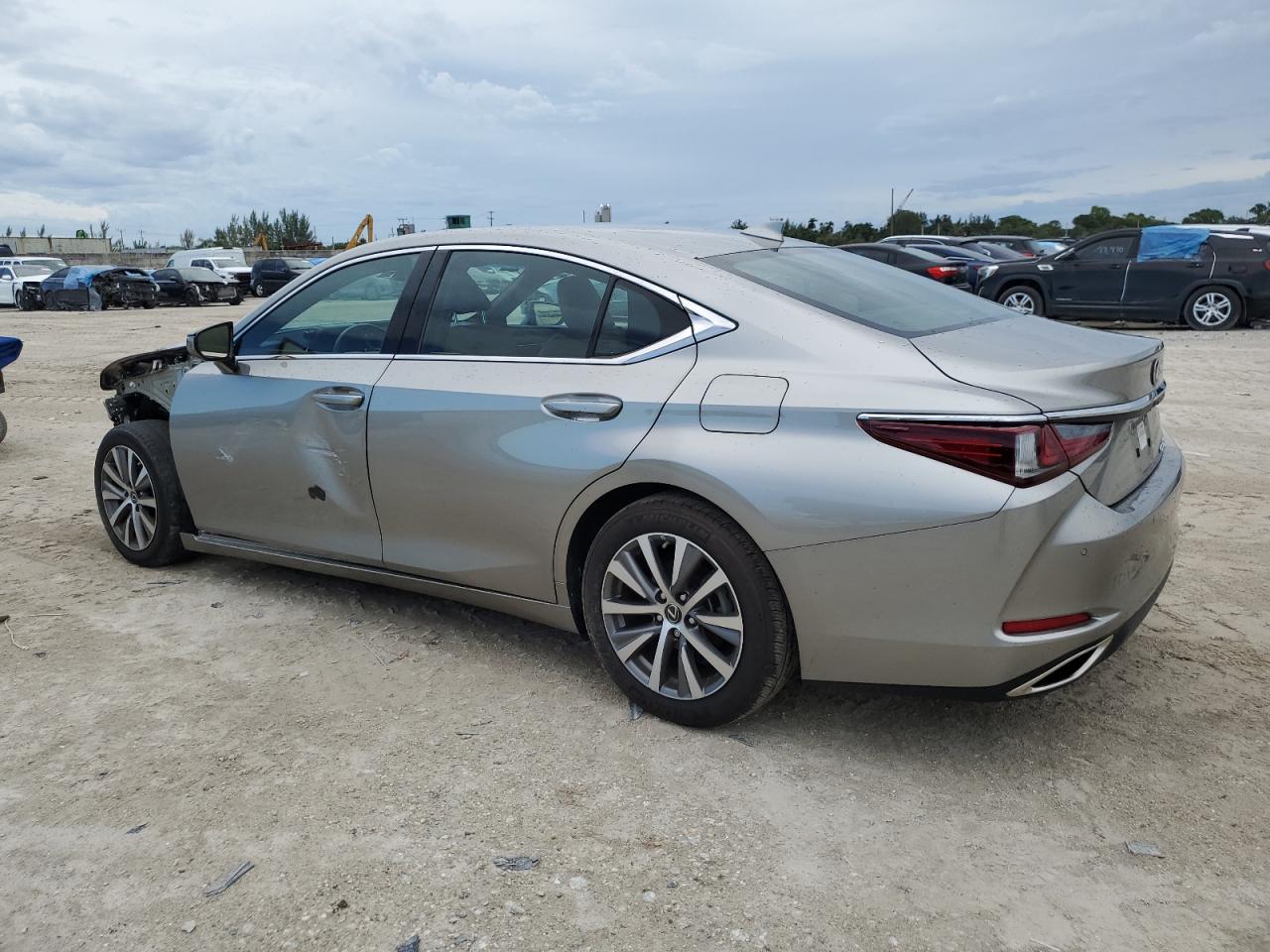 Изображение 2 2021 LEXUS ES 350 BASE 2021 с VIN 58ADZ1B17MU087949