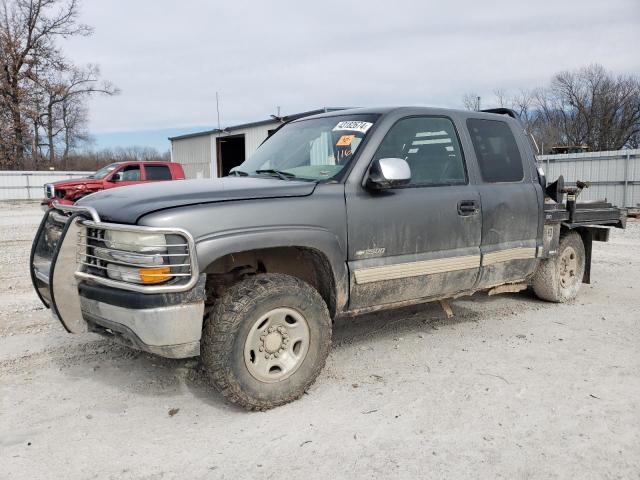 Image 1 of 2002 CHEVROLET SILVERADO K2500 2002 with VIN 1GCGK29UX2Z124446