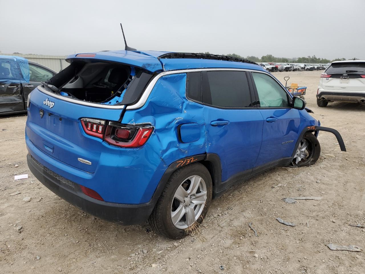 Image 3 of 2022 JEEP COMPASS LATITUDE 2022 with VIN 3C4NJCBB4NT235224
