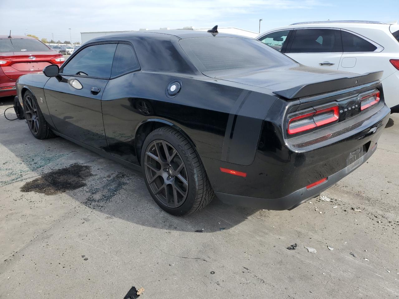 Image 2 of 2018 DODGE CHALLENGER R/T 392 2018 with VIN 2C3CDZFJXJH112456
