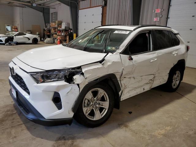 Изображение 1 2020 TOYOTA RAV4 XLE 2020 с VIN 2T3P1RFV2LC073942
