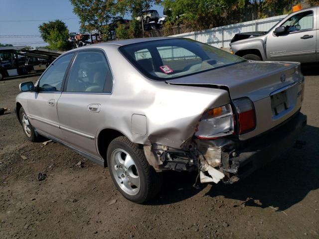 Изображение 2 1997 HONDA ACCORD SE 1997 с VIN 1HGCD5602VA102487