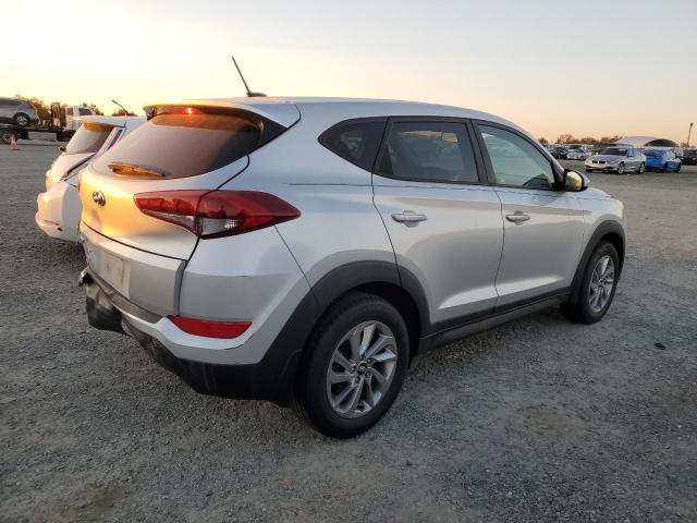 Image 3 of 2016 HYUNDAI TUCSON SE 2016 with VIN KM8J23A42GU139708