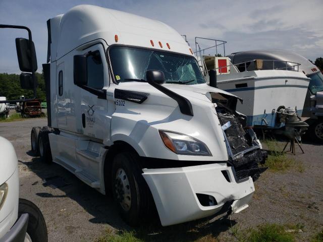 Image 1 of 2018 FREIGHTLINER CASCADIA 126  2018 with VIN 3AKJHHDR4JSHK5962