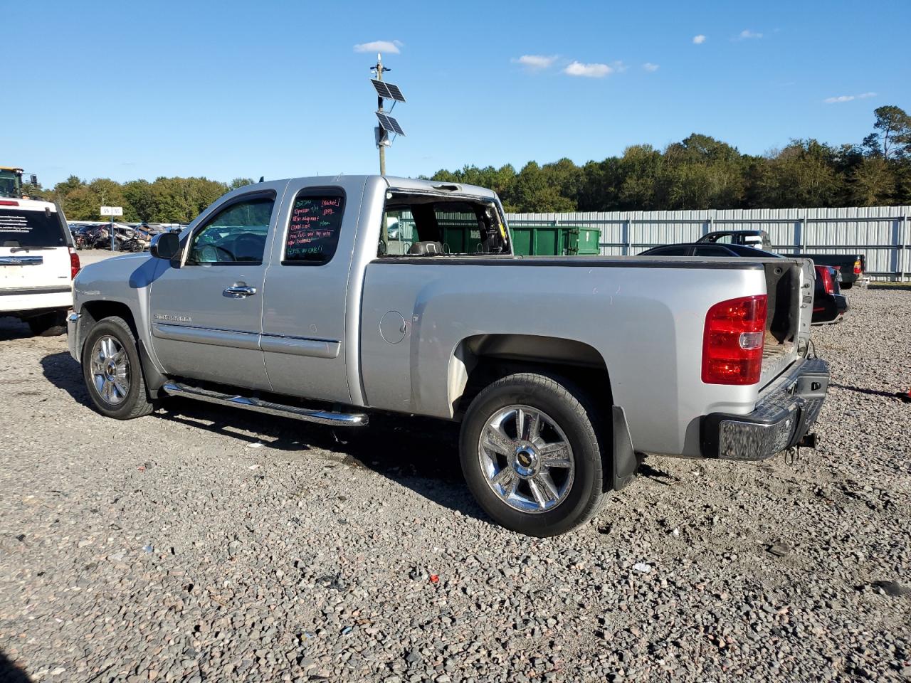 Obraz 2 z 2013 CHEVROLET SILVERADO C1500 LT 2013 z VIN 1GCRCSE04DZ106584